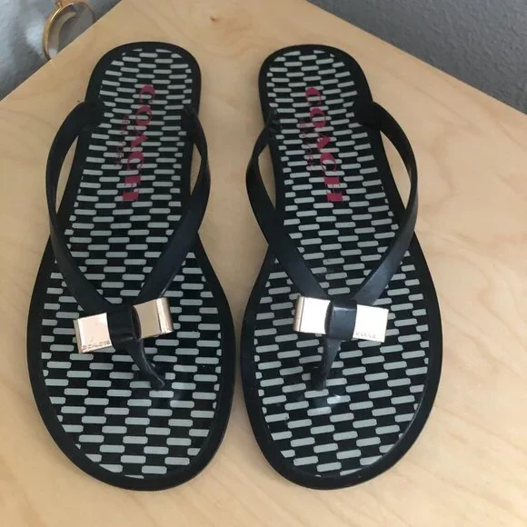 Coach Black and White Patterned Flip Flop Sandals - Picture 5 of 9